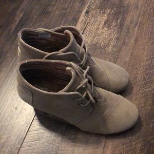 Toms Wedges
